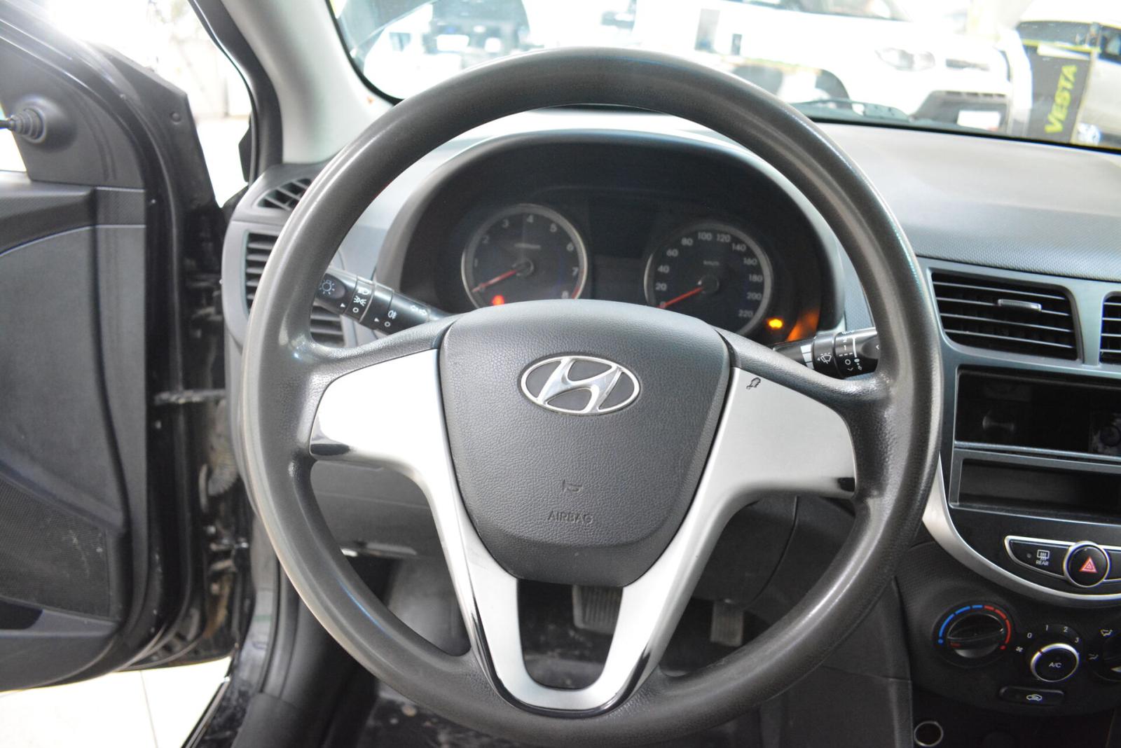 Hyundai Solaris, I 2012г.