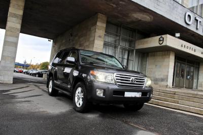 Toyota Land Cruiser 2008г.