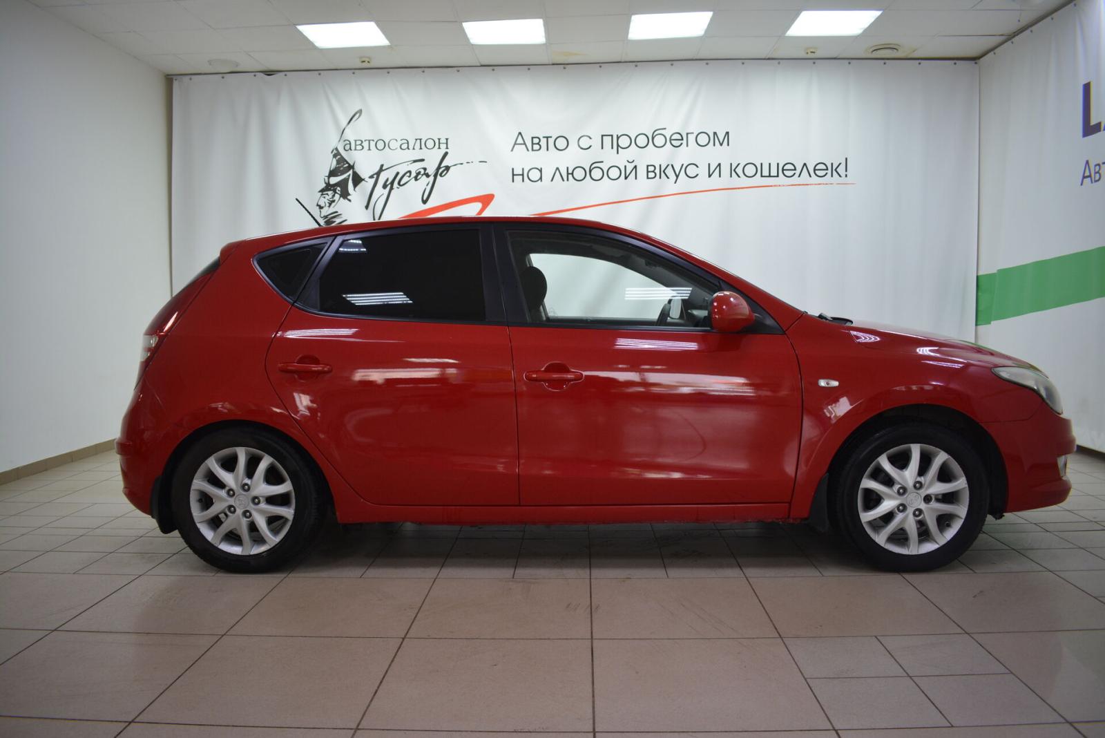 Hyundai i30, I 2009г.