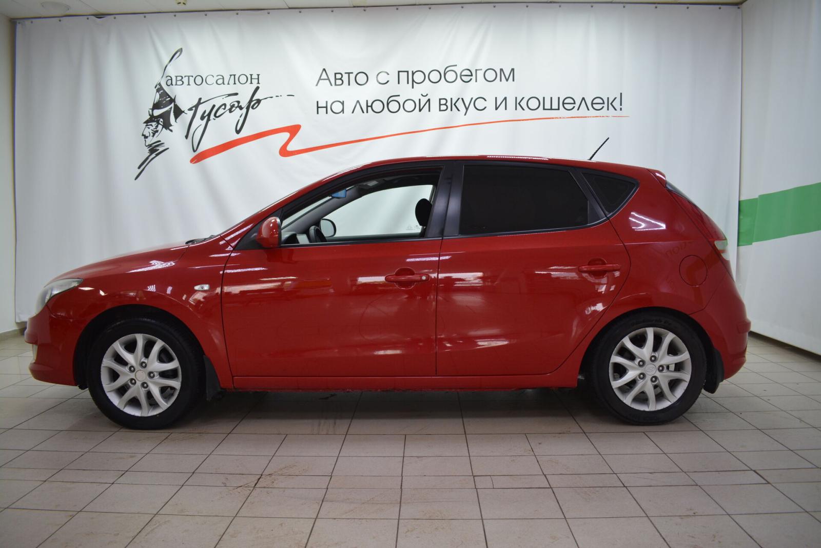 Hyundai i30, I 2009г.