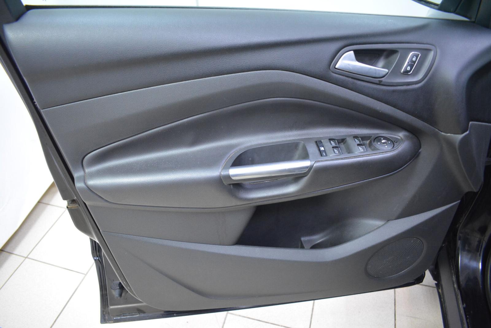 Ford Kuga, II 2014г.
