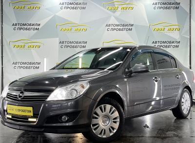 Opel Astra 2012г.