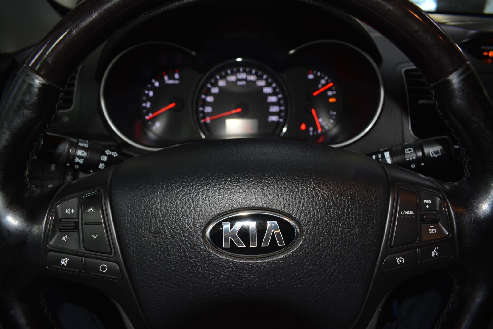 Kia Sorento, II Рестайлинг 2013г.