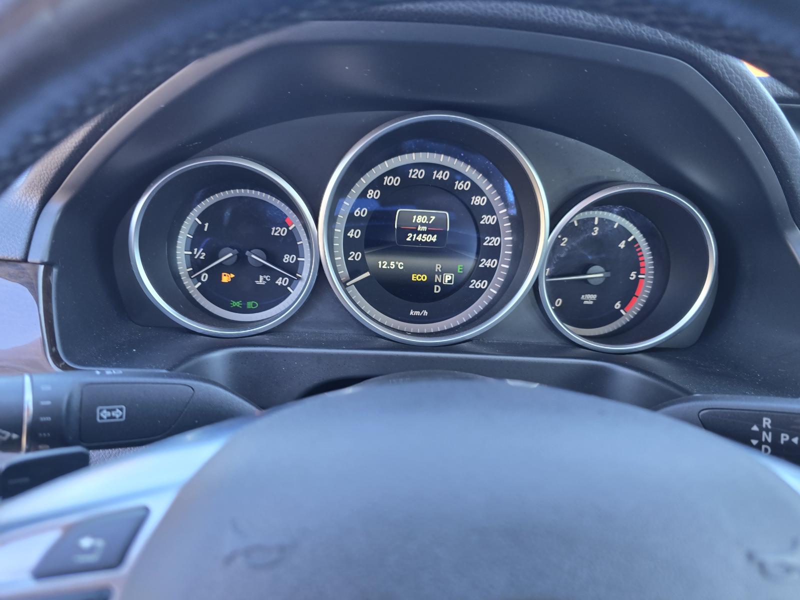 Mercedes-Benz E-Класс 2015 — фото 15