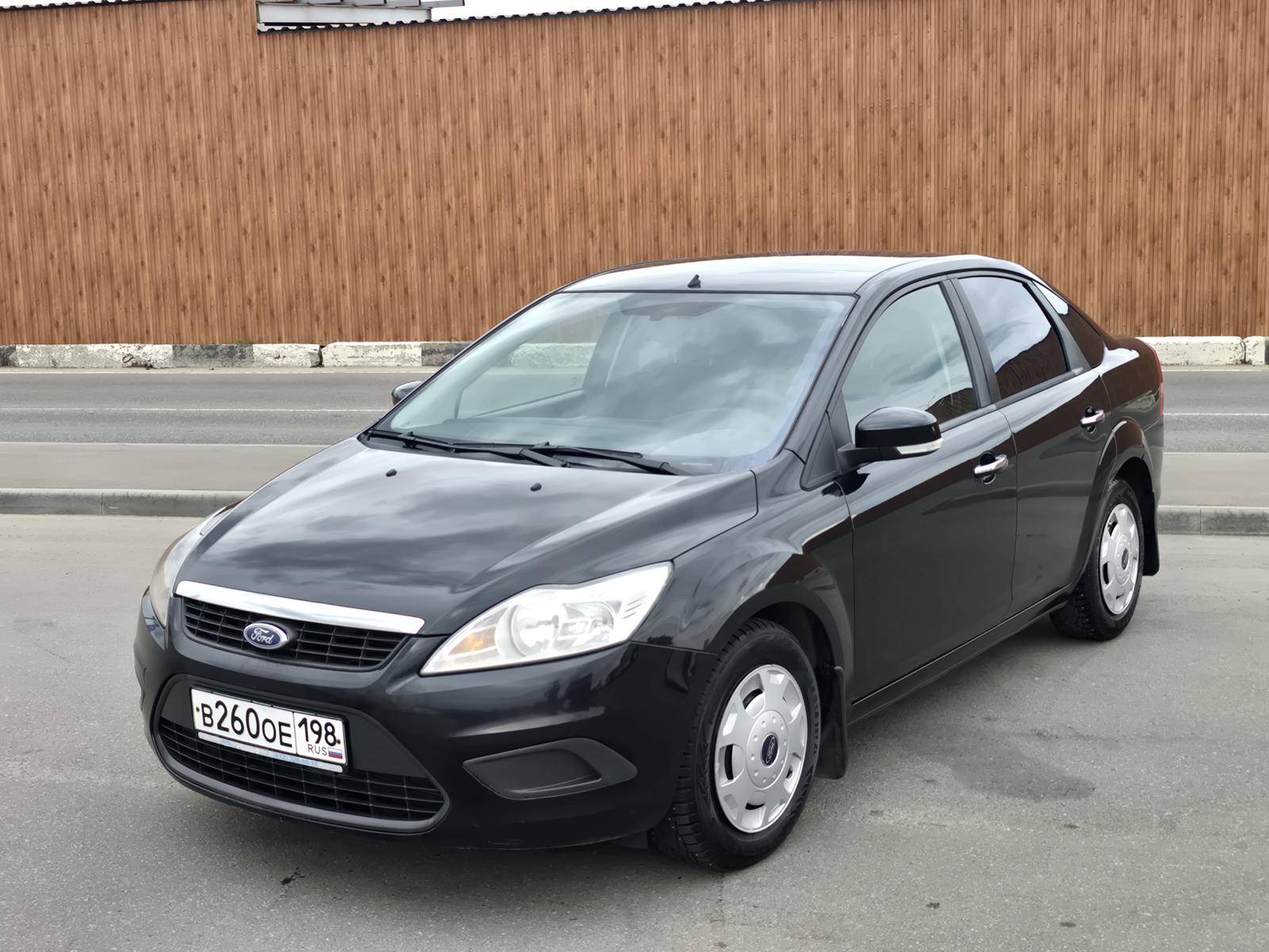 Ford Focus 2011 с пробегом — фото автомобиля ЮНХЭ