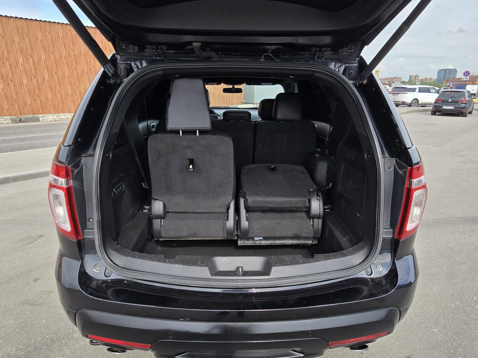 Ford Explorer 2013 — фото 11