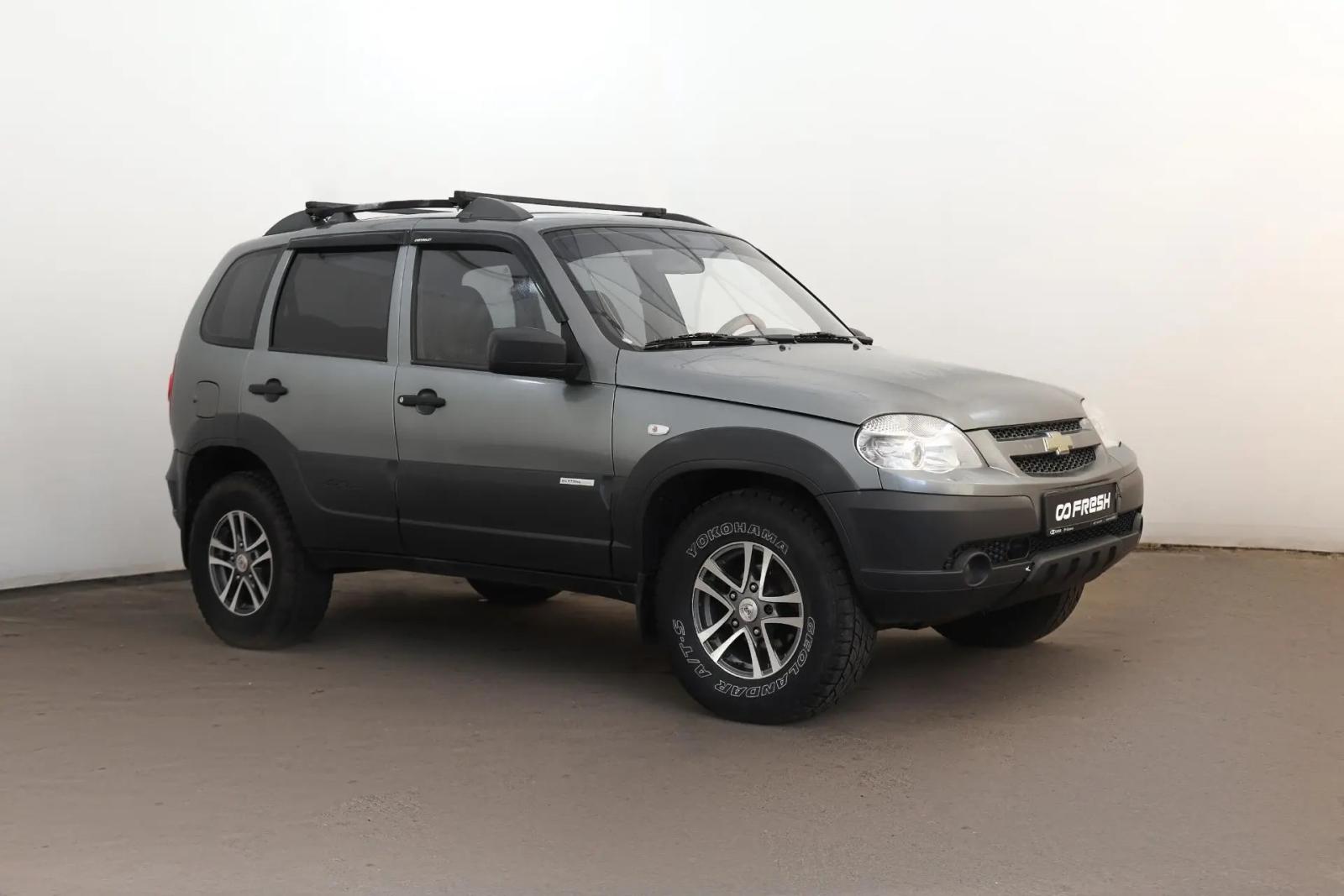 Chevrolet Niva, I Рестайлинг 2012г. 1.7 MT (80 л.с.) 4WD