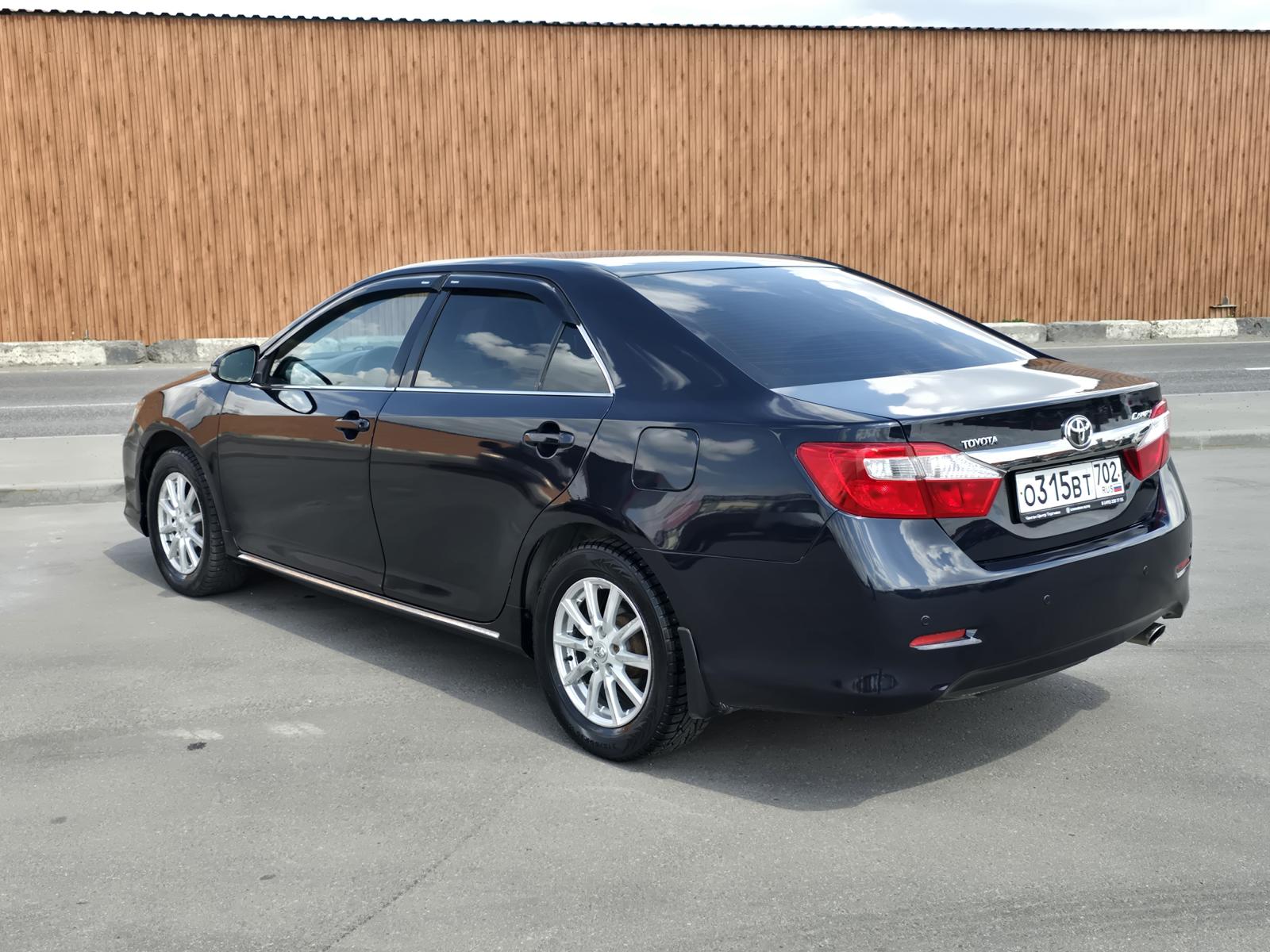 Toyota Camry 2013 — фото 7