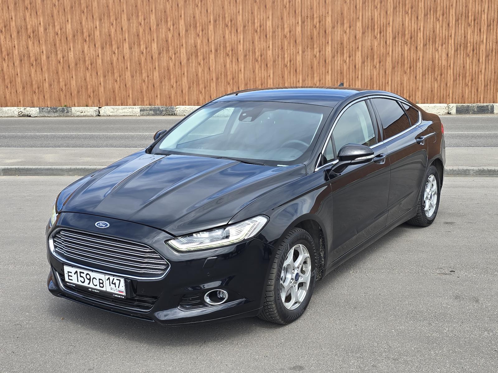 Ford Mondeo 2017 с пробегом — фото автомобиля ЮНХЭ