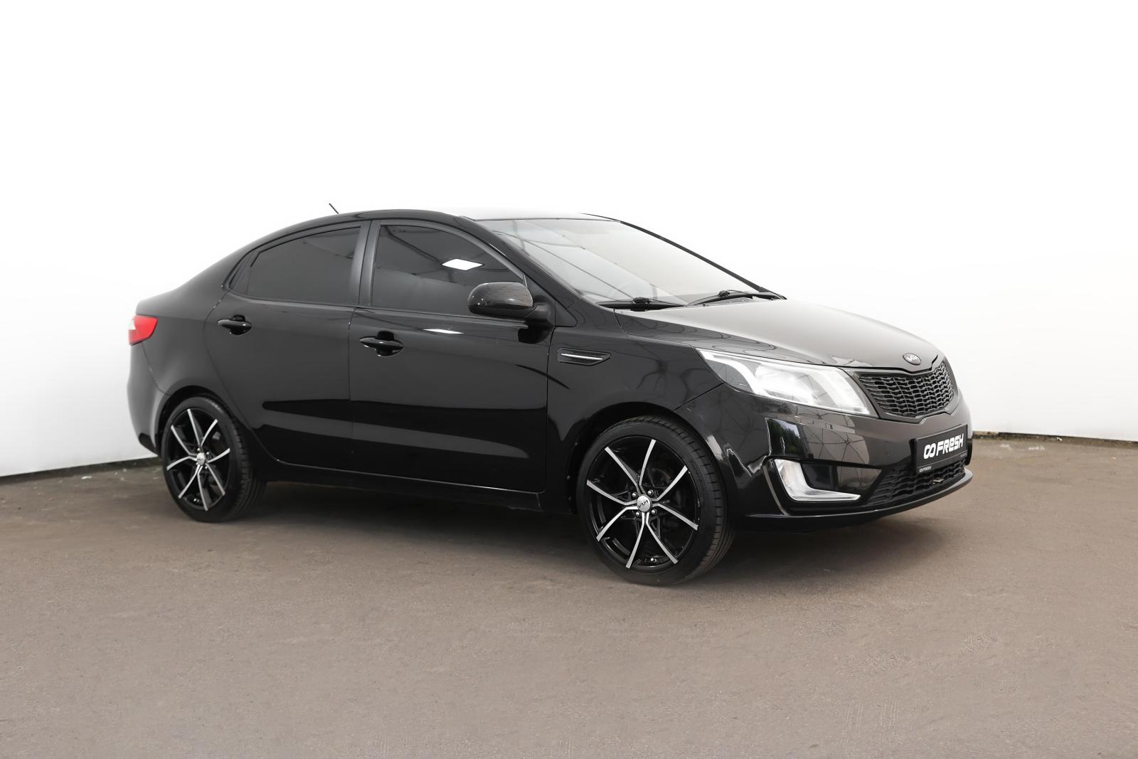 Kia Rio, III 2012г. 1.4 AT (107 л.с.)