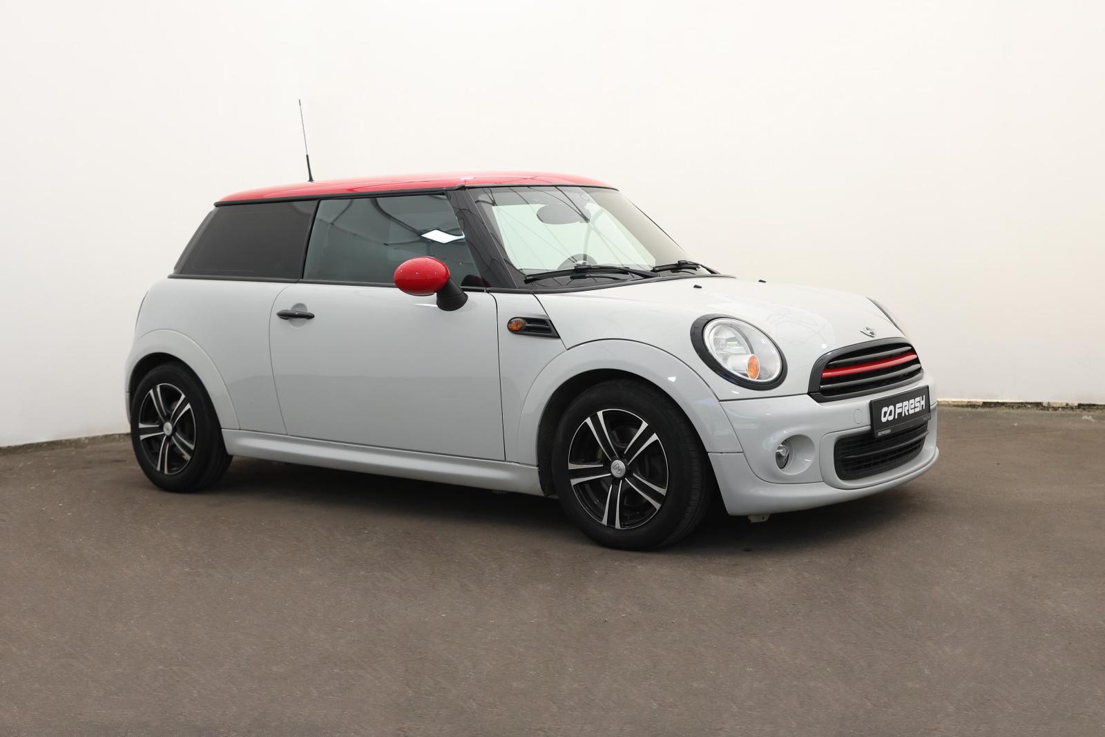 MINI Hatch, II (R56) Рестайлинг 2013г. One 1.6 AT (98 л.с.)