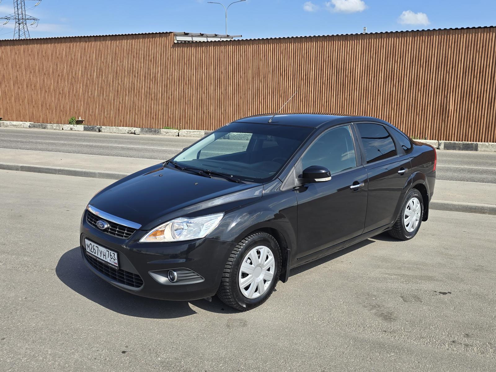 Ford Focus 2008 с пробегом — фото автомобиля ЮНХЭ