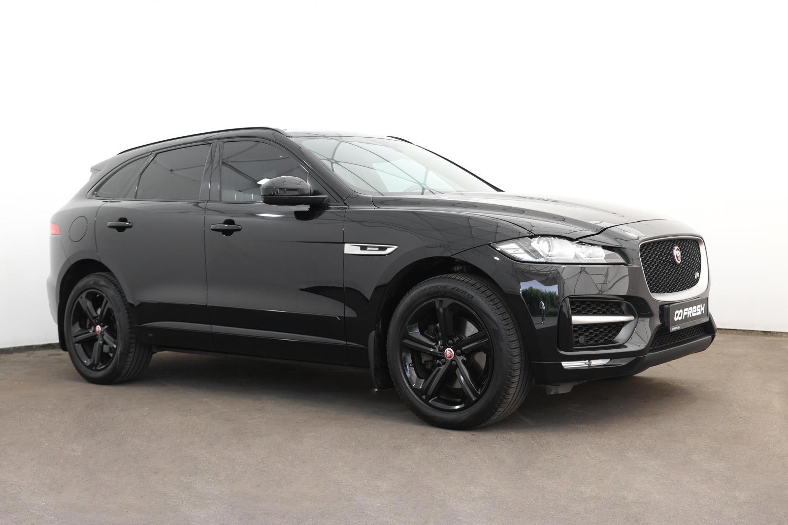Jaguar F-Pace, I 2018г. 2.0 AT (300 л.с.) 4WD