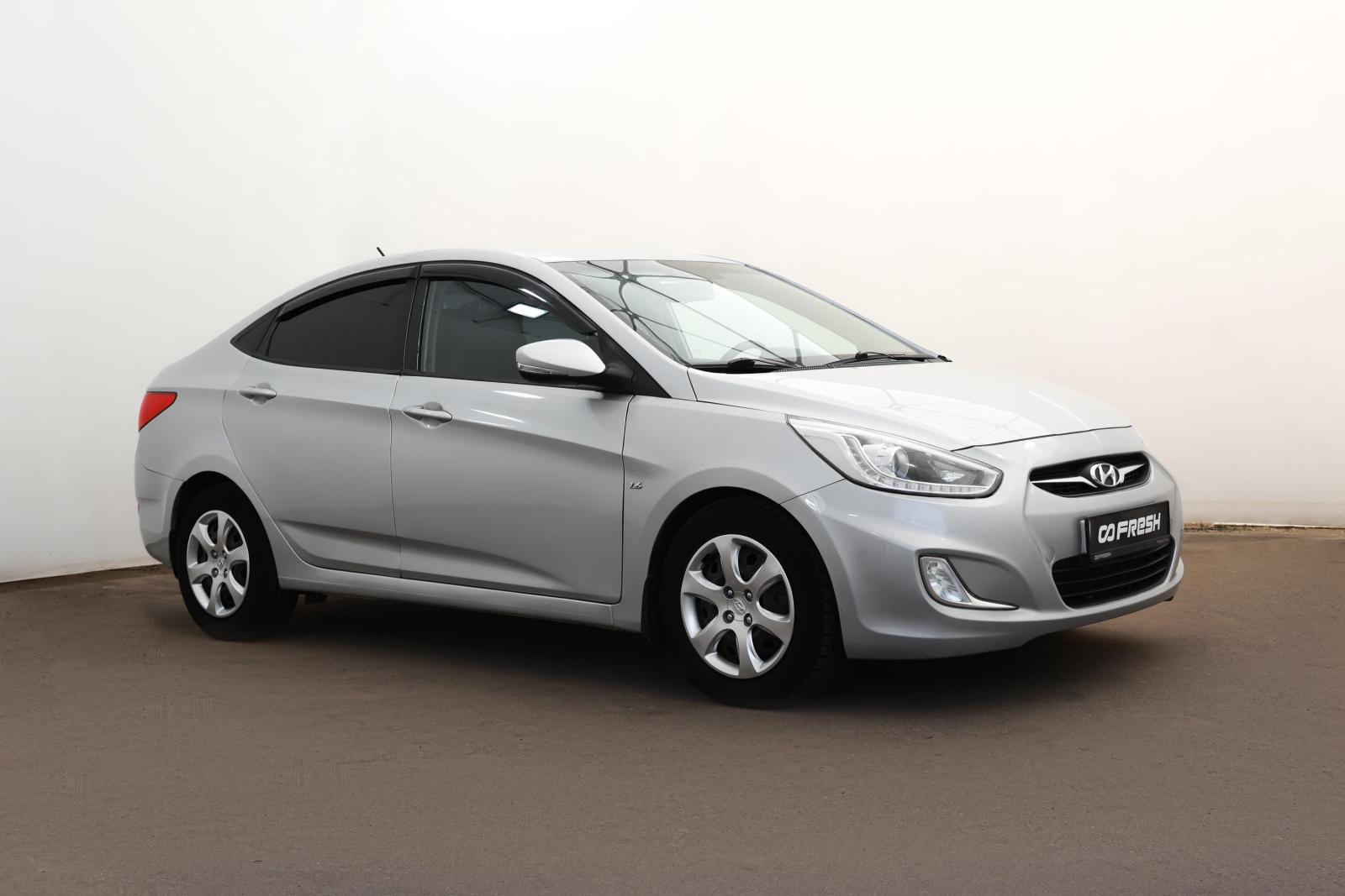 Hyundai Solaris, I 2013г. 1.6 MT (123 л.с.)