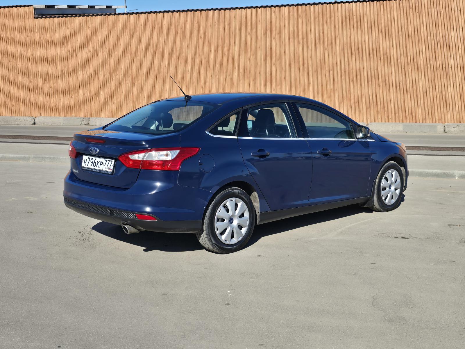 Ford Focus 2014 — фото 6