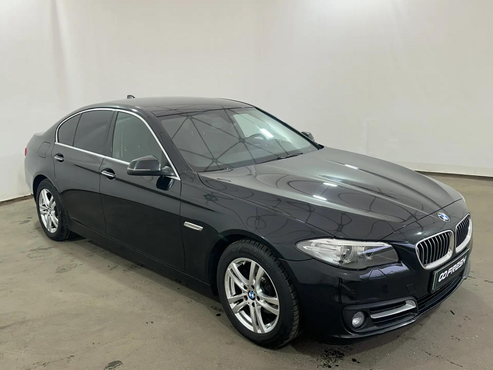 BMW 5 серии, VI (F10/F11/F07) Рестайлинг 2014г. 520i 2.0 AT (184 л.с.)
