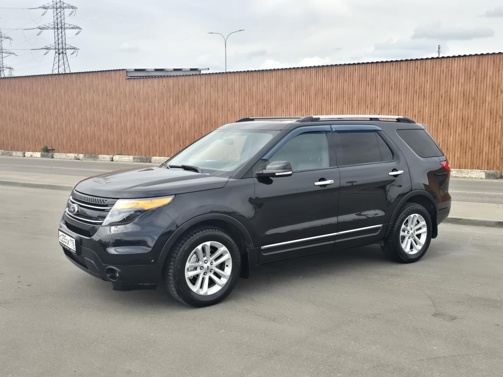Ford Explorer 2013 — фото 4